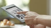 obr�zek k �l�nku �te�ku Kindle m��ete ovl�dat dotykem