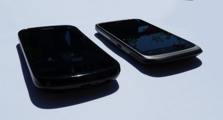Nexus S vs. Desire S