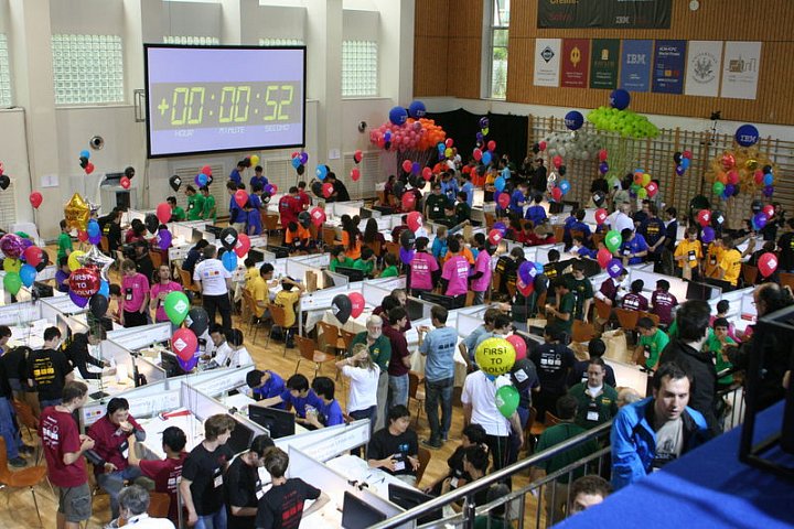 ICPC finále Varšava 2012