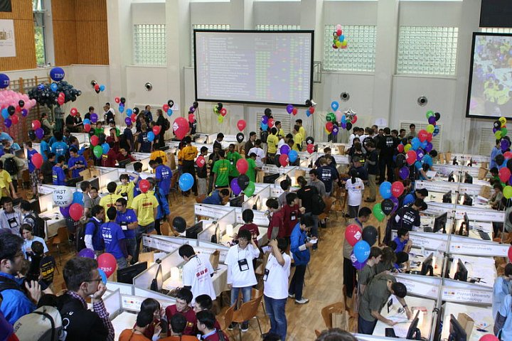 ICPC finále Varšava 2012