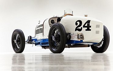 Autor: Bugatti Revue