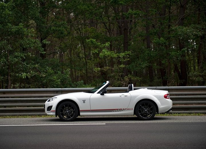 Mazda MX-5 Kuro