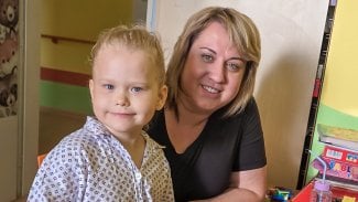 Nosní mandli dokážou lékaři vyndat ambulantně. Ráno dítě přijde, odpoledne už je doma