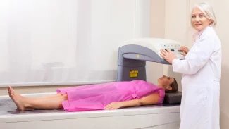 Hrazená prevence osteoporózy pokračuje, dosud se do ní zapojily desetitisíce lidí