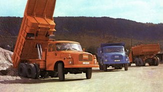 Tatra 148