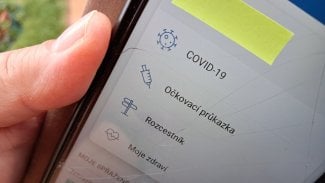Aplikace v mobilu řekne, kdy jít na prohlídku. Časem ukáže i čekací doby