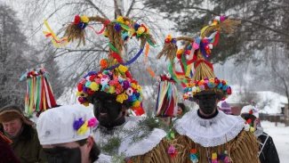 Masopust ocení milovníci mastného jídla. Vyzkoušejte recept na koblihy a škvarkovou pomazánku