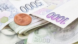 Kde jsou ty peníze? Během manželství či partnerství vzájemné dluhy řešit nemusíte