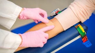 Lékaři testují, zda dokáží rakovinu slinivky odhalit ze vzorku krve