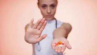 Pokud omezíme spotřebu antibiotik, bakterie ztrácí rezistenci vůči nim, ukazuje se