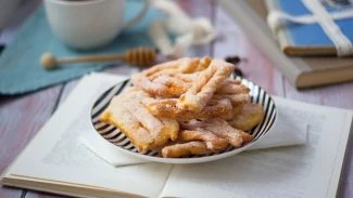 Recept na boží milosti: stačí pár základních ingrediencí. Přidat můžete pivo, nebo rum