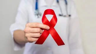 Můžete se anonymně nechat otestovat na HIV. Až tisíc lidí o nákaze neví, odhadují lékaři