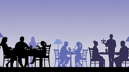 Nechutnalo? I jídlo v restauraci můžete reklamovat