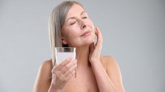 Kolagenu v lidském těle ubývá už od 25 let, doplníte ho jídlem i nápojem