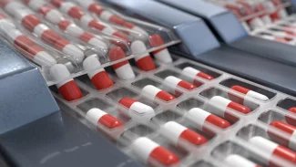 Dvakrát tolik penicilinu, o třetinu víc dětských antibiotik. Výrobci dodají do Česka víc léků