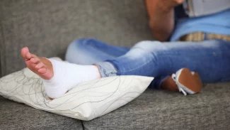 Výron vyléčíte docela rychle. A začněte s posilováním kotníku, ať se příště úrazu vyhnete