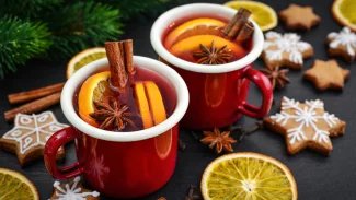Na domácí svařák nekupujte laciné víno. Jak se od něj liší glühwein?