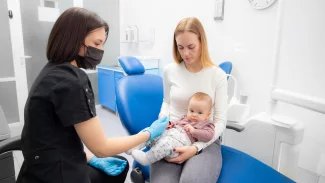 K zubaři poprvé v půl roce, zní doporučení. Děti mohou chodit i na dentální hygienu