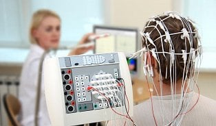 Epilepsie u něj propukla po covidu. Díky cílené léčbě je teď téměř bez záchvatů