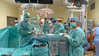 Unikátní zákrok v Motole: První transplantace srdce a plic dětskému pacientovi