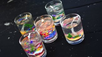 U jmelí či sirek otrava nehrozí, pozor na prskavky a gelové svíčky