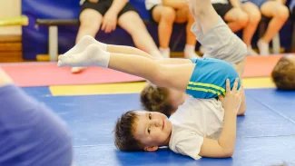 VZP příští rok sníží příspěvek na dentální hygienu i dětské sportovní kroužky