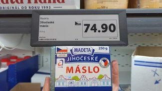 Máslo za sedmdesát. Za vysokou cenu mohou hlavně obchody, tvrdí výrobci