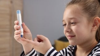 První dítě dostalo lék, který odloží nástup cukrovky 1. typu o několik let