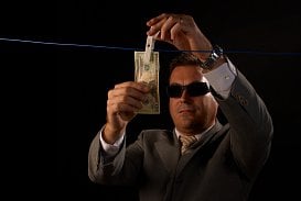 Co dělat, když vám bankomat nevydal správně peníze?