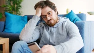 Nevyplatí se to. Končí známá linka důvěry, i když lidí s psychickými problémy přibývá