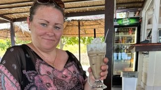 Šla k lékaři s dutinami, zjistila, že má uzlík na štítné žláze. Nedávno si ho nechala odstranit