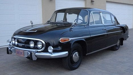 Krásná Tatra 603 v dobrém stavu je na prodej. Sice v USA, ale zatím za pěknou cenu