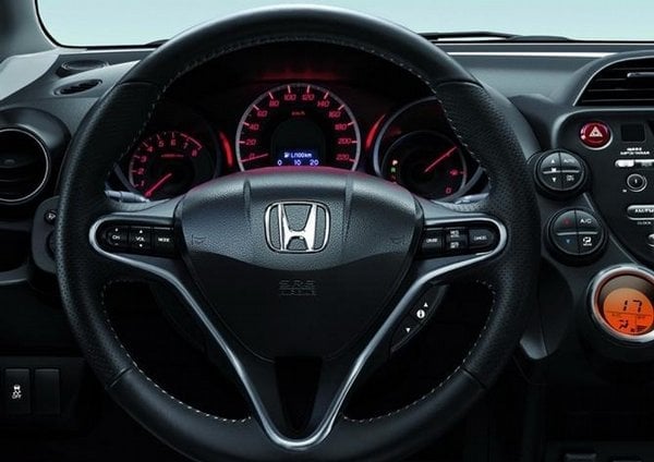 2018-03-honda-jazz-3.jpg