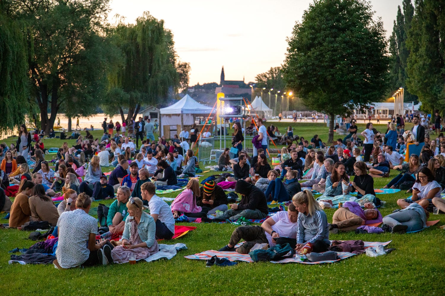 Nasajte atmosféru pražského letního kina