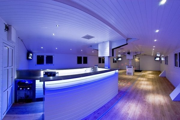 2016-09-nc3a1vc49bs-kterc3bd-se-za-hodinu-promc49bnc3ad-v-bar-1.