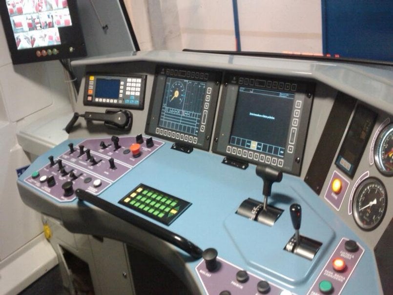 2011-10-elektrickc3a1-jednotka-c599ady-671-ze-c5a1kody-vagonky-1