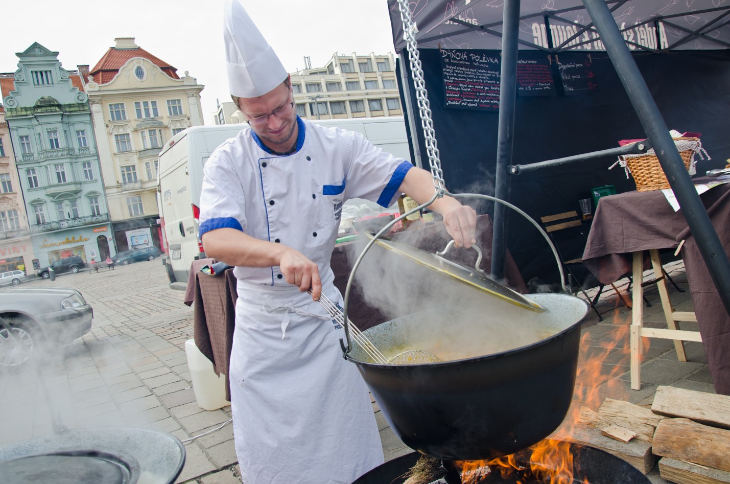 Holešovická tržnice bude hostit Festival polévky