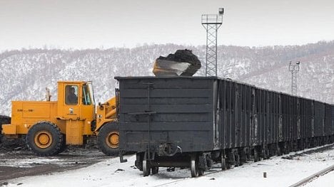 Náhledový obrázek - Čína chce vytvořit fúzemi deset uhelných megafirem