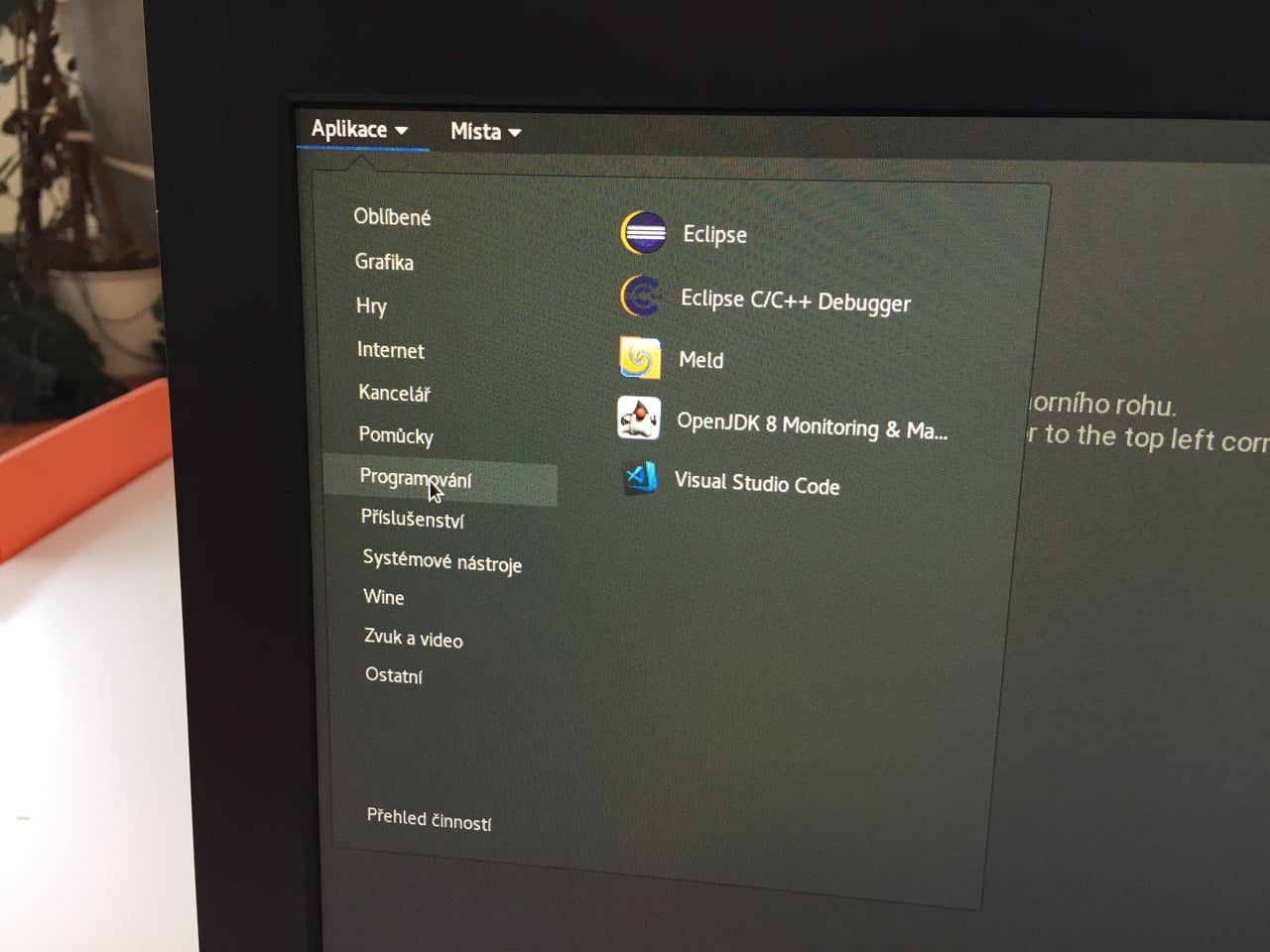 Počítače s Linuxem a serverovna v Národní technické knihovně