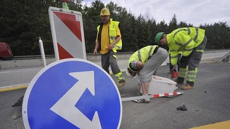 Náhledový obrázek - Stát pomáhal firmám, které byly u zdržení prací na D1