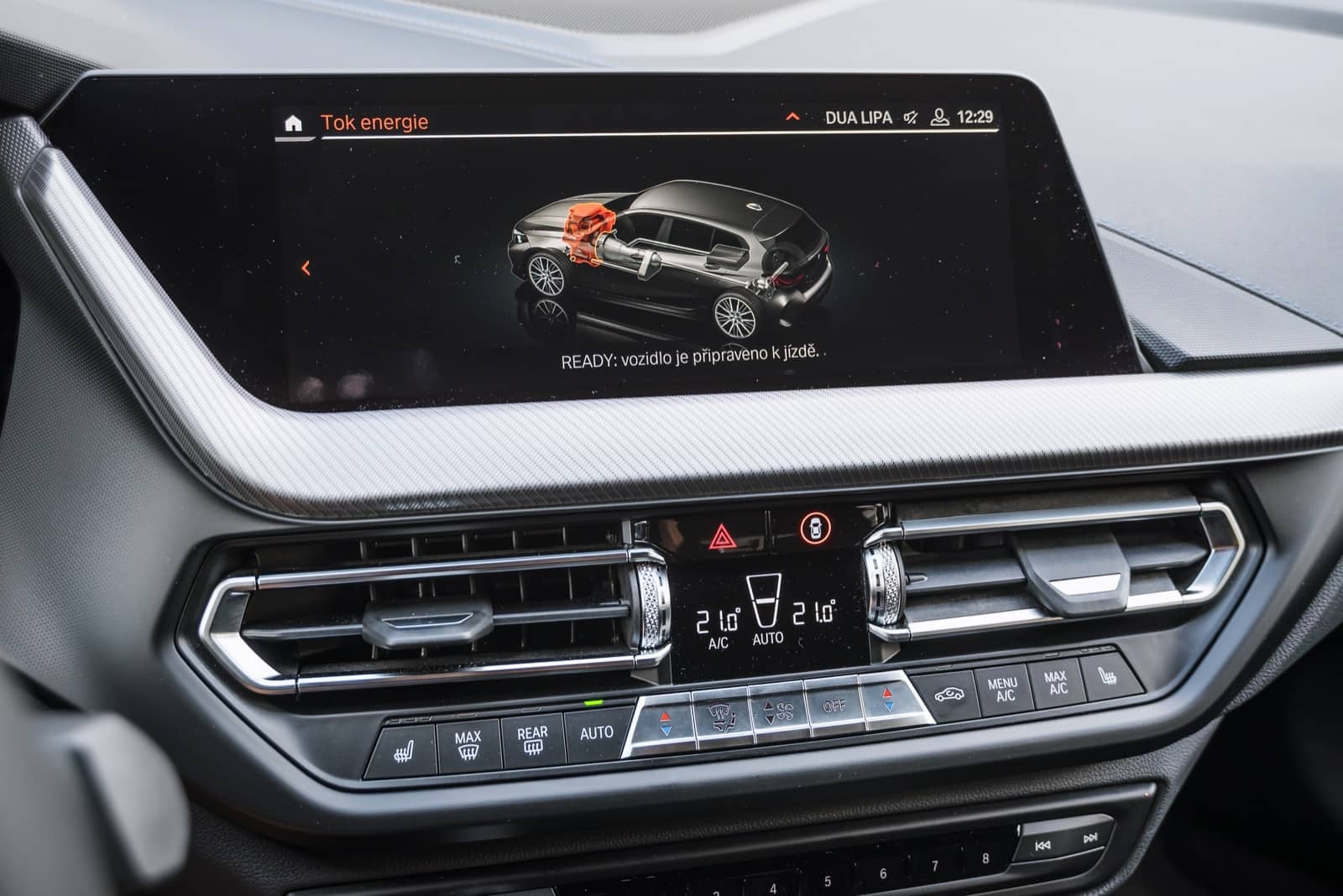 2019-11-BMW-1-00002.jpg