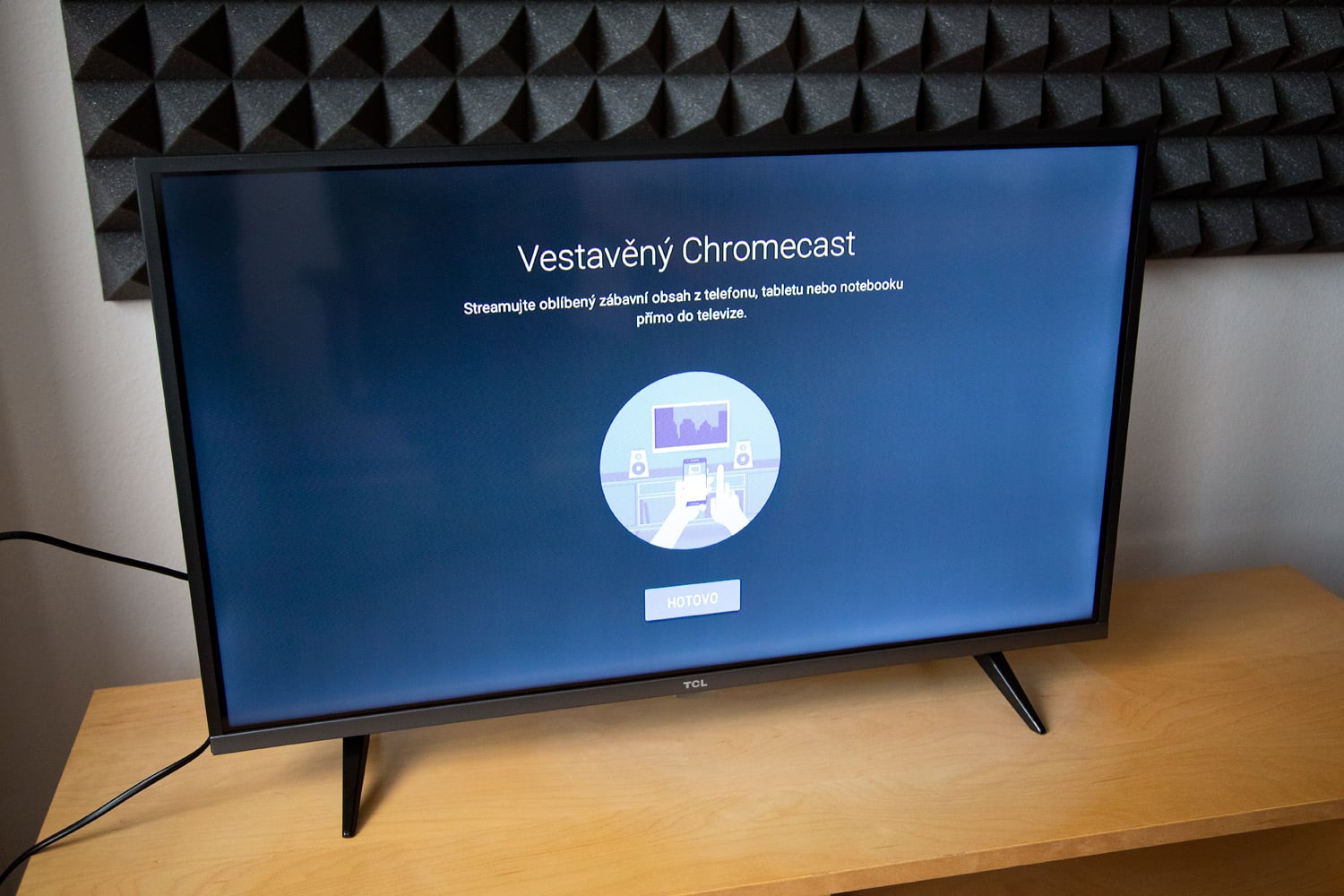 TCL 32ES580 - první zapnutí