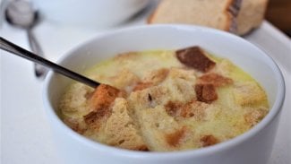 Česneková polévka recept