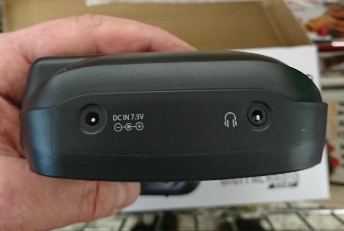 DAB rádio Dual DAB 4C prodávané v Normě