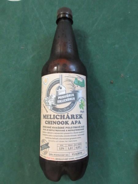 Nejakostní potraviny - výroba Petr Melichárek, Horka nad Moravou, Pivo ležák MELICHÁREK CHINOOK APA. Pivo mělo nižší extrakt původní mladiny, než bylo uvedeno na obale.