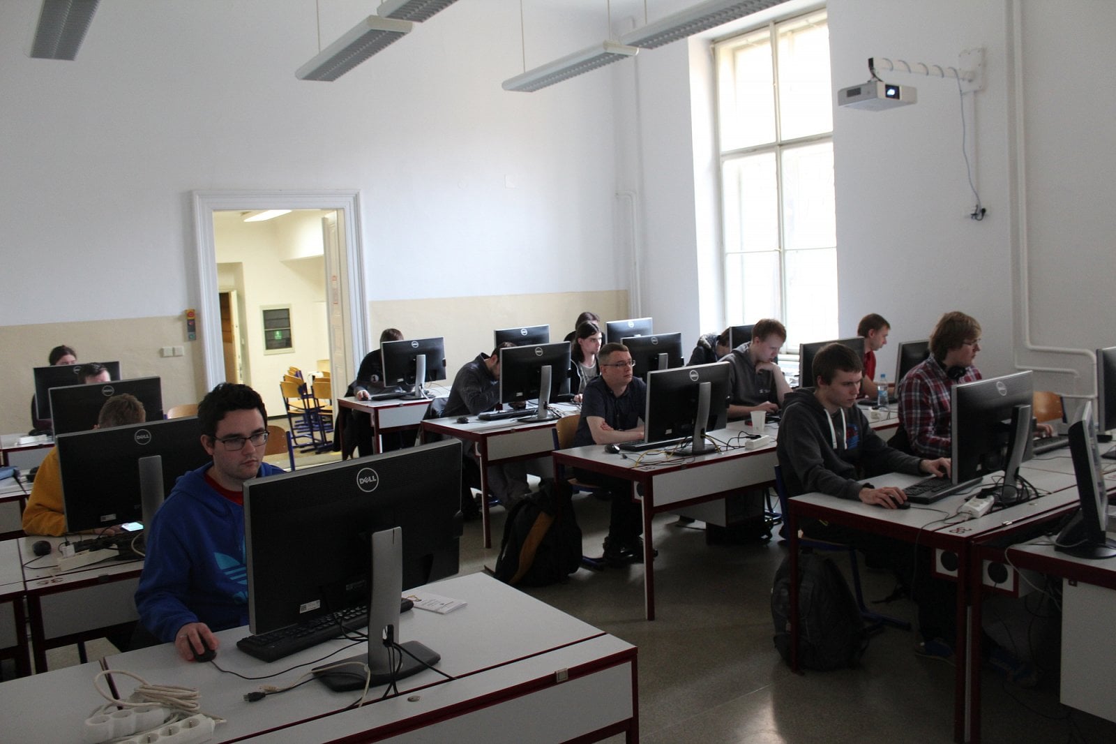 InstallFest 2018 neděle