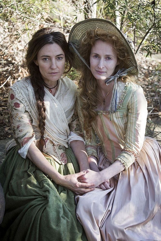 Ze seriálu Vykázáni (Banished).