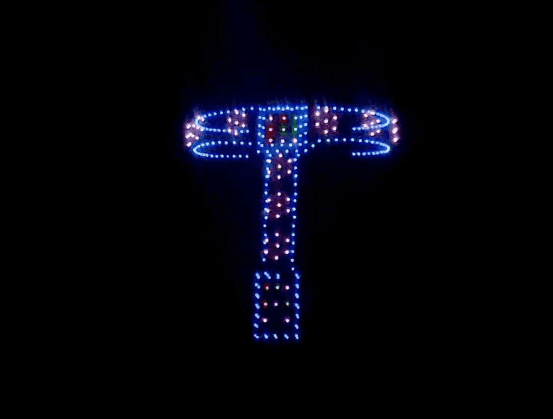 Dronová show nad Hradcem Králové