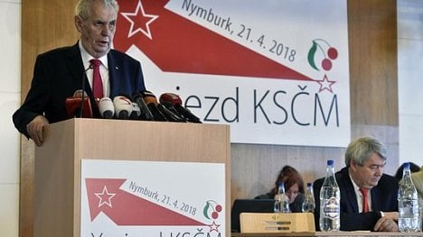 Náhledový obrázek - Vážený soudruhu předsedo, milý Vojto. Zeman komunisty vyzval ke střídmosti