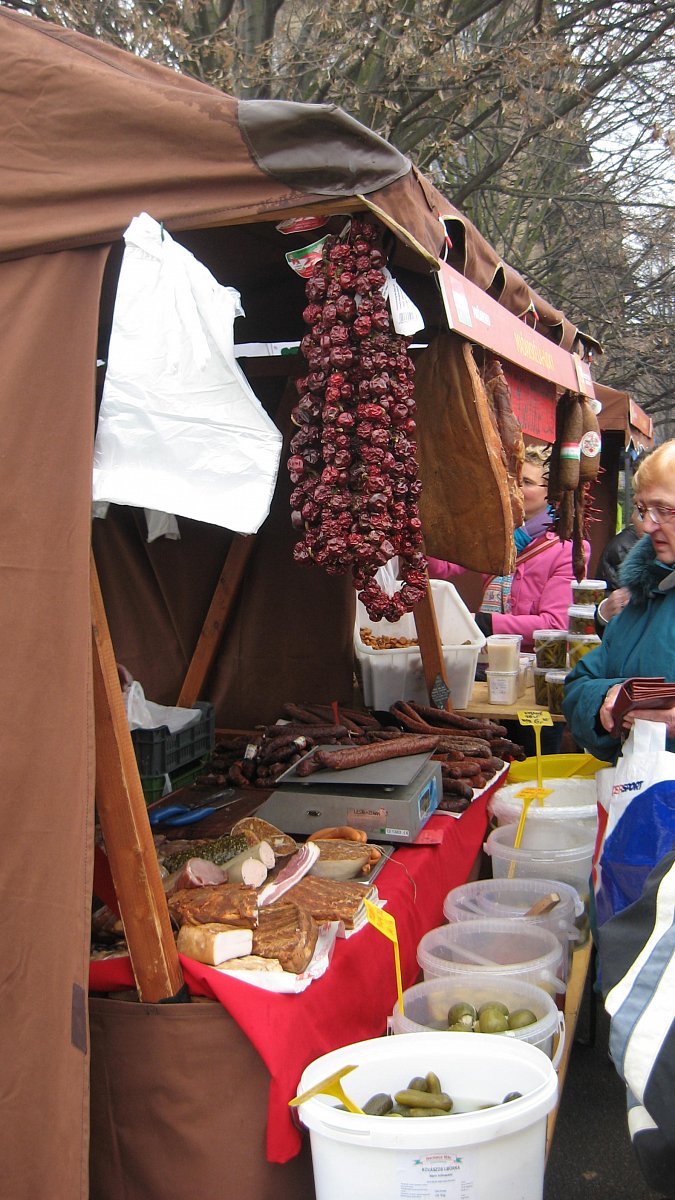 Farmářské trhy na Kulaťáku zahájily sezónu 2013